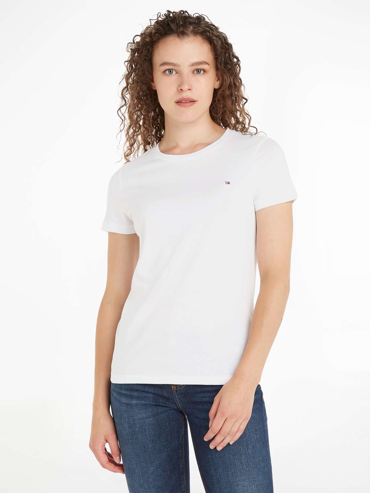 Футболка с логотипом Tommy Hilfiger на груди. HERITAGE CREW NECK TEE