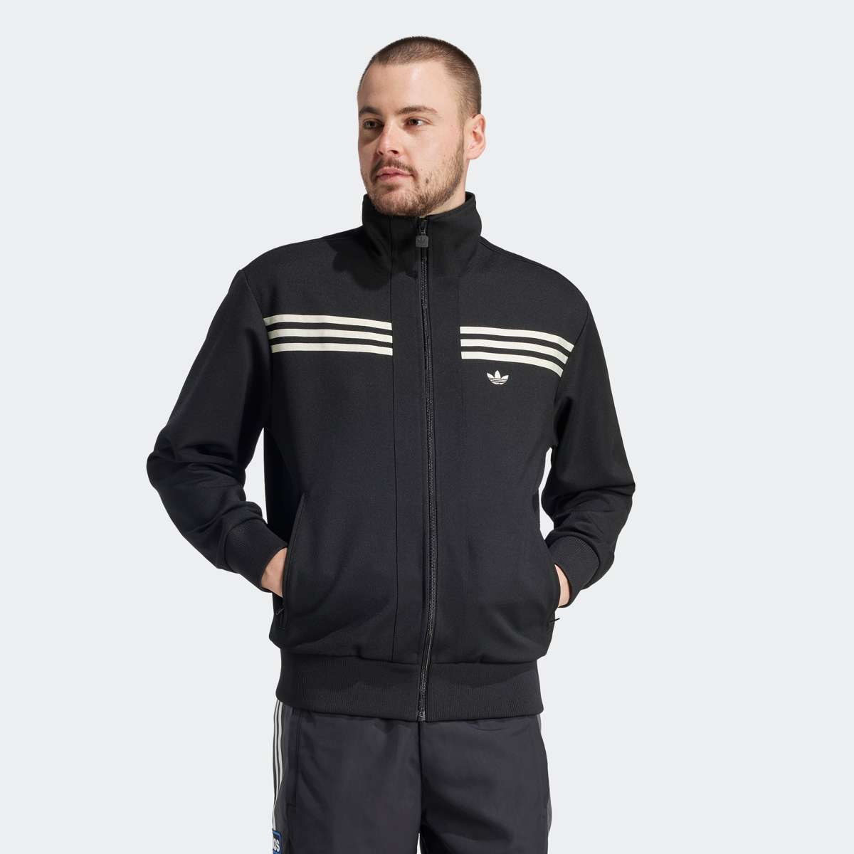 Уличная куртка BB TRACKTOP