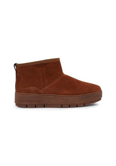 Зимние ботинки с декоративным швом сбоку. COOL SUEDE SNOWBOOT