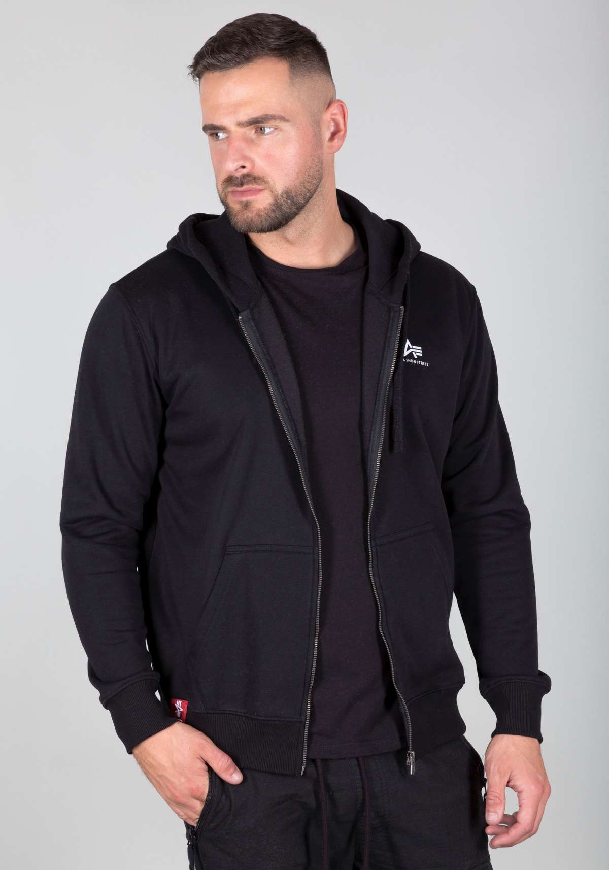 Толстовка с капюшоном»Basic Zip Hoody SL«