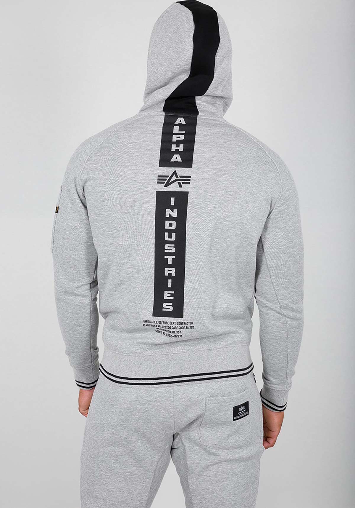 Толстовка с капюшоном»Men - Hoodies Defense Hoodie«