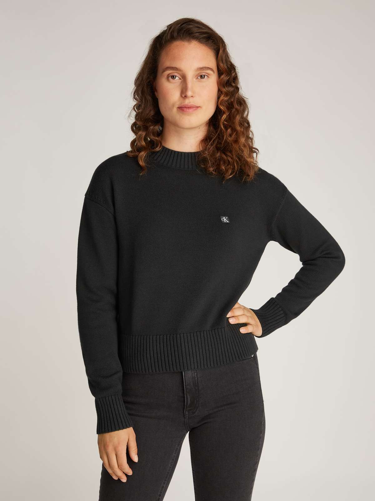 Вязаный свитер CK EMBRO BADGE SWEATER