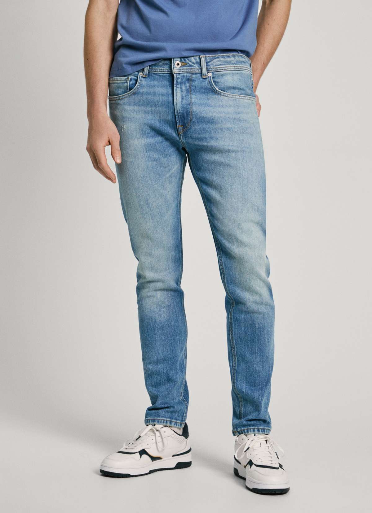 Зауженные джинсы»TAPERED JEANS«