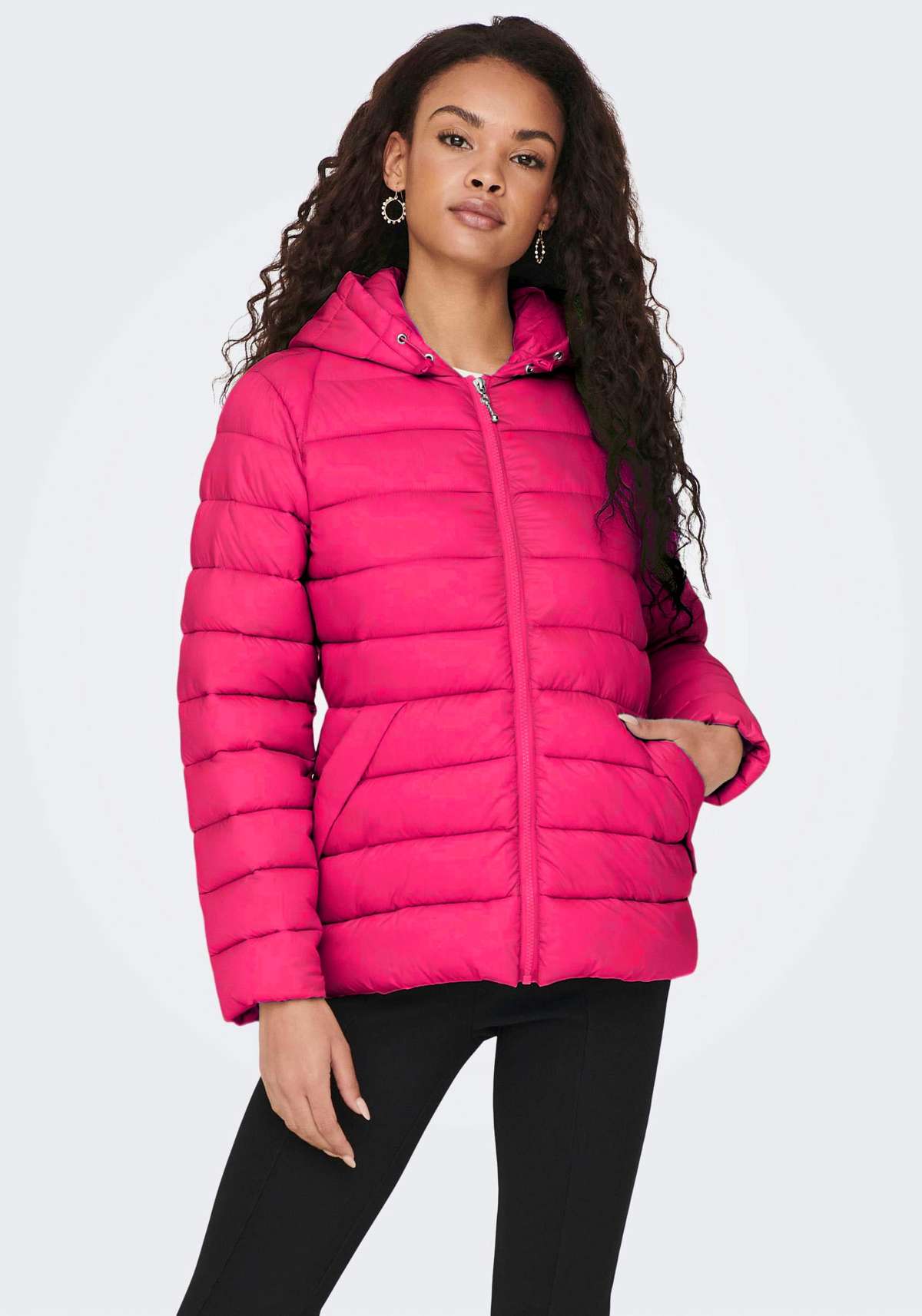 Стеганая куртка с капюшоном »ONLSKY QUILTED JACKET CC OTW«