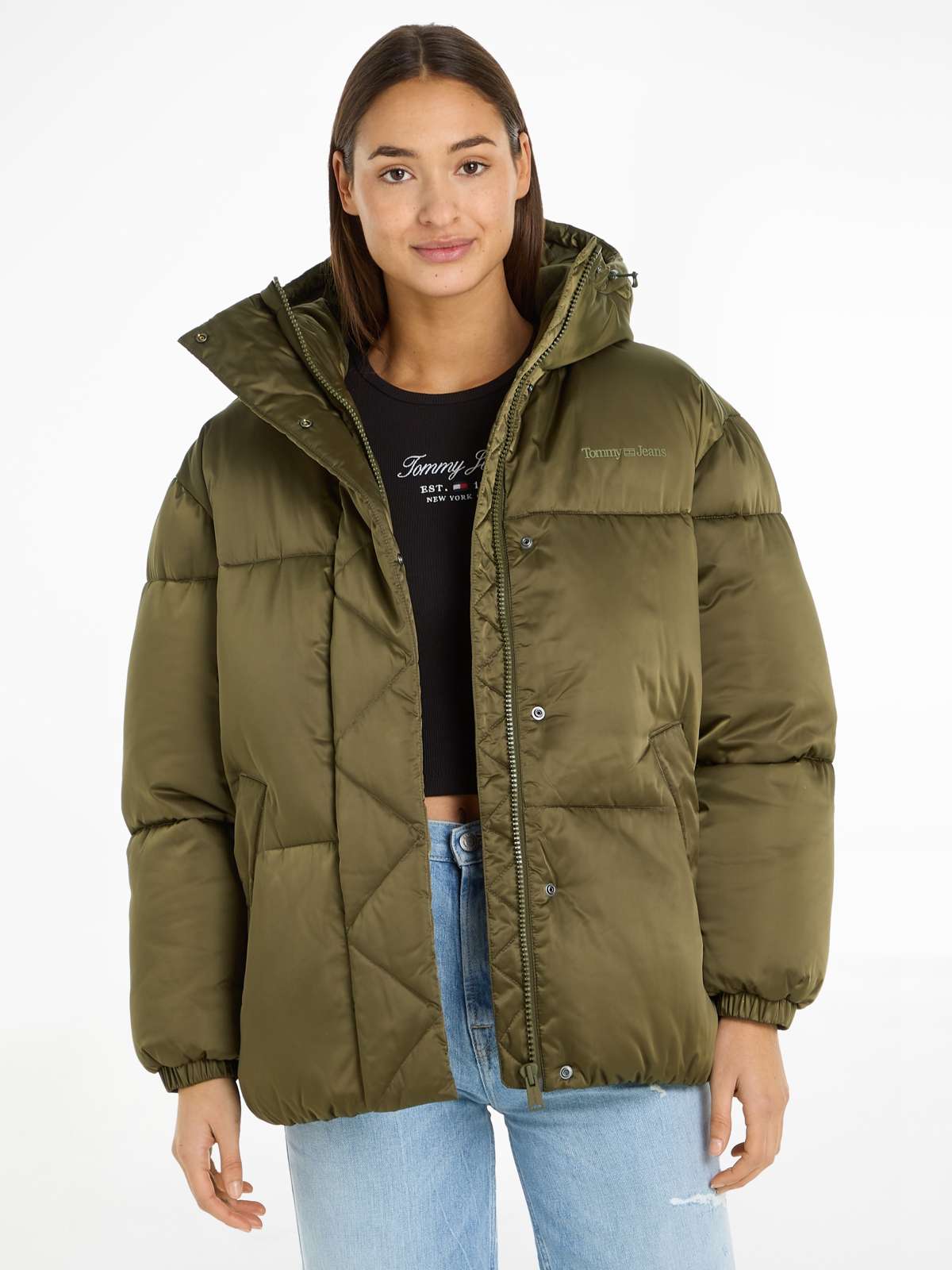 Стеганая куртка с капюшоном и фирменным лейблом Tommy Jeans TJW OVR SATIN PUFFER