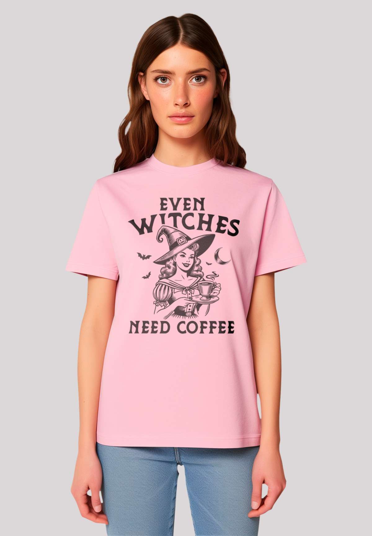 футболка Halloween Witch even witches need coffee