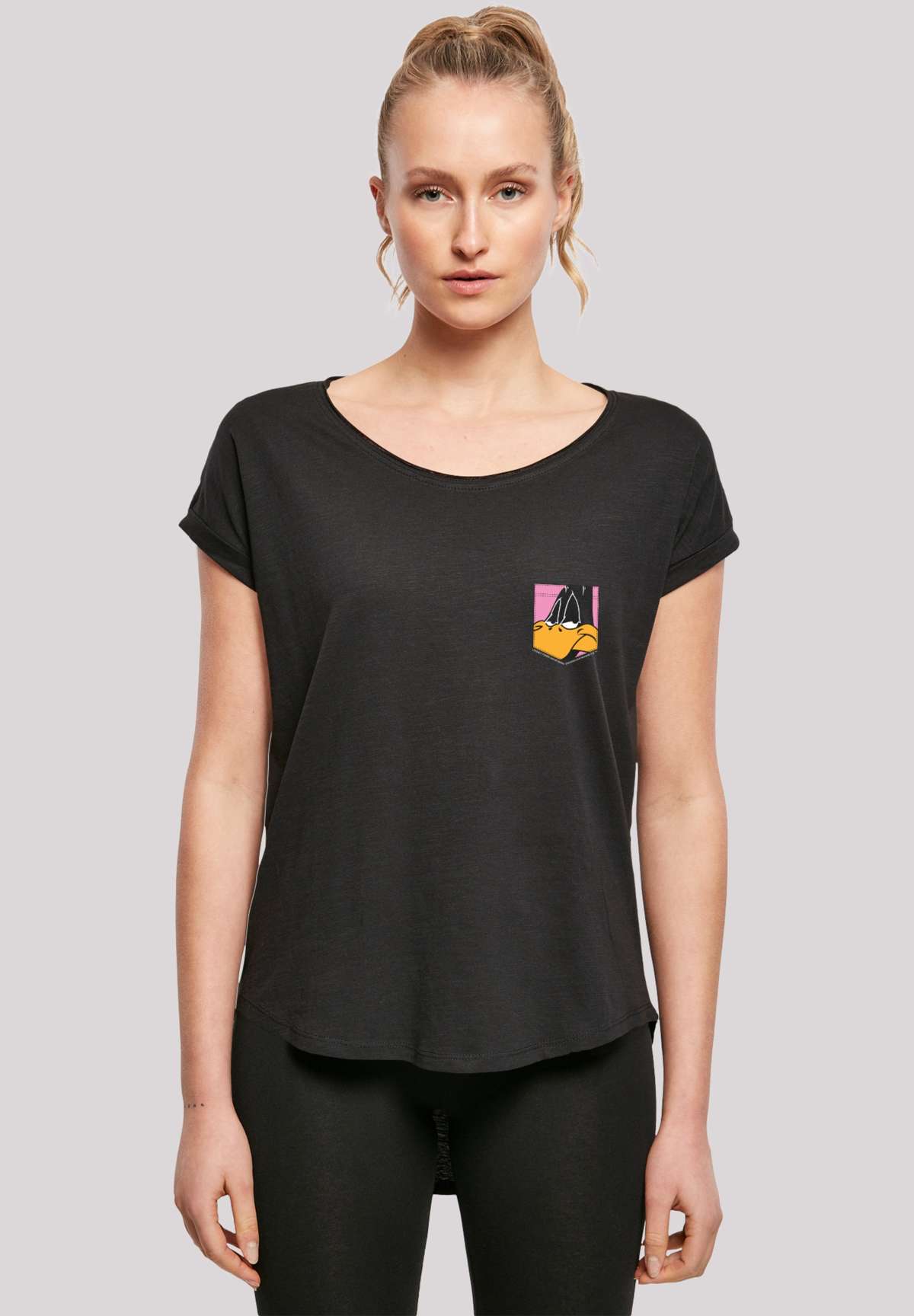 футболка »Looney Tunes Daffy Duck Face Faux Pocket«