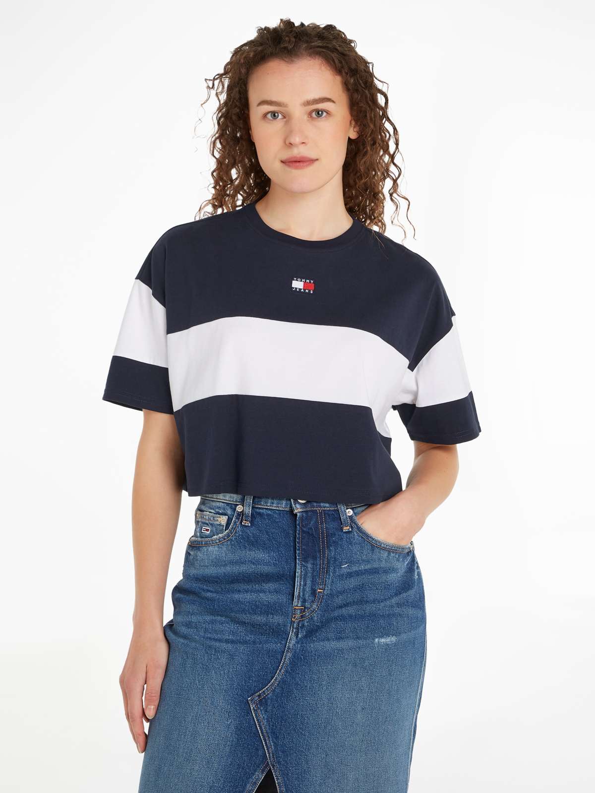 Футболка с логотипом Tommy Jeans TJW CBLK BADGE TEE