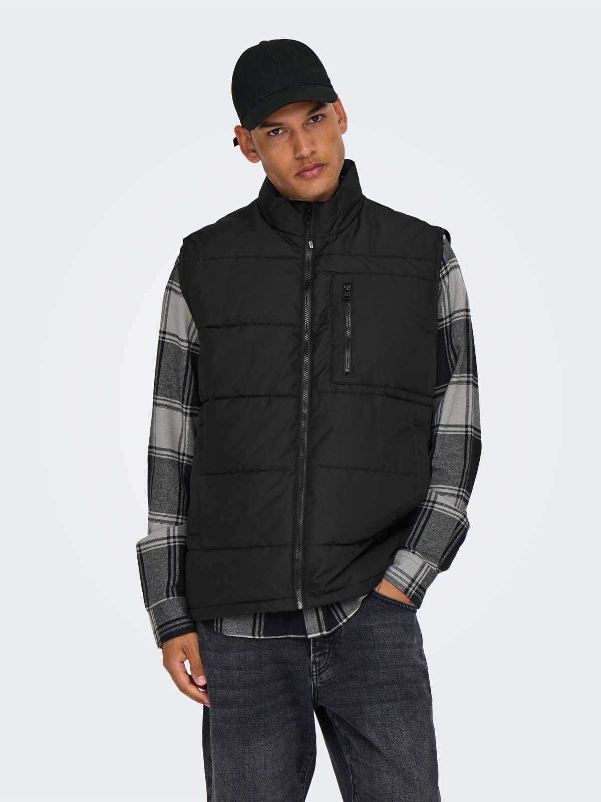 Стеганый жилет»ONSJAKE QUILTED VEST OTW«