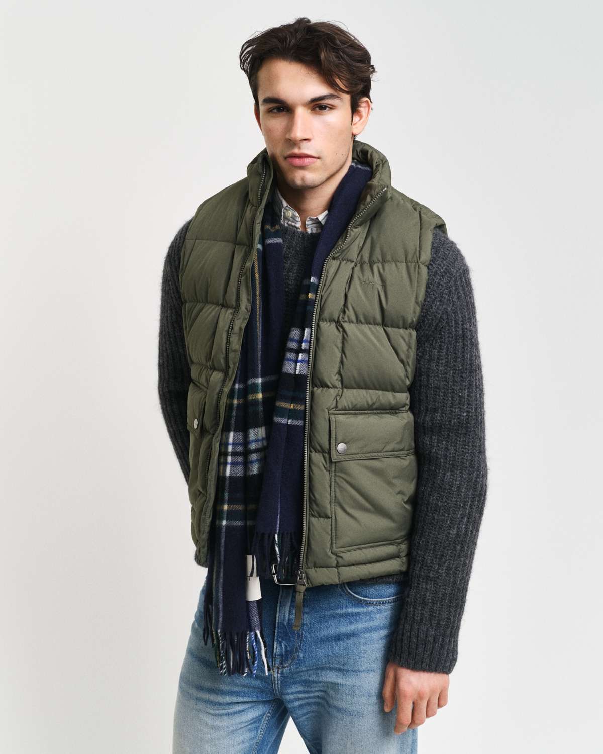 Стеганый жилет с модной стежкой»MID DOWN VEST«