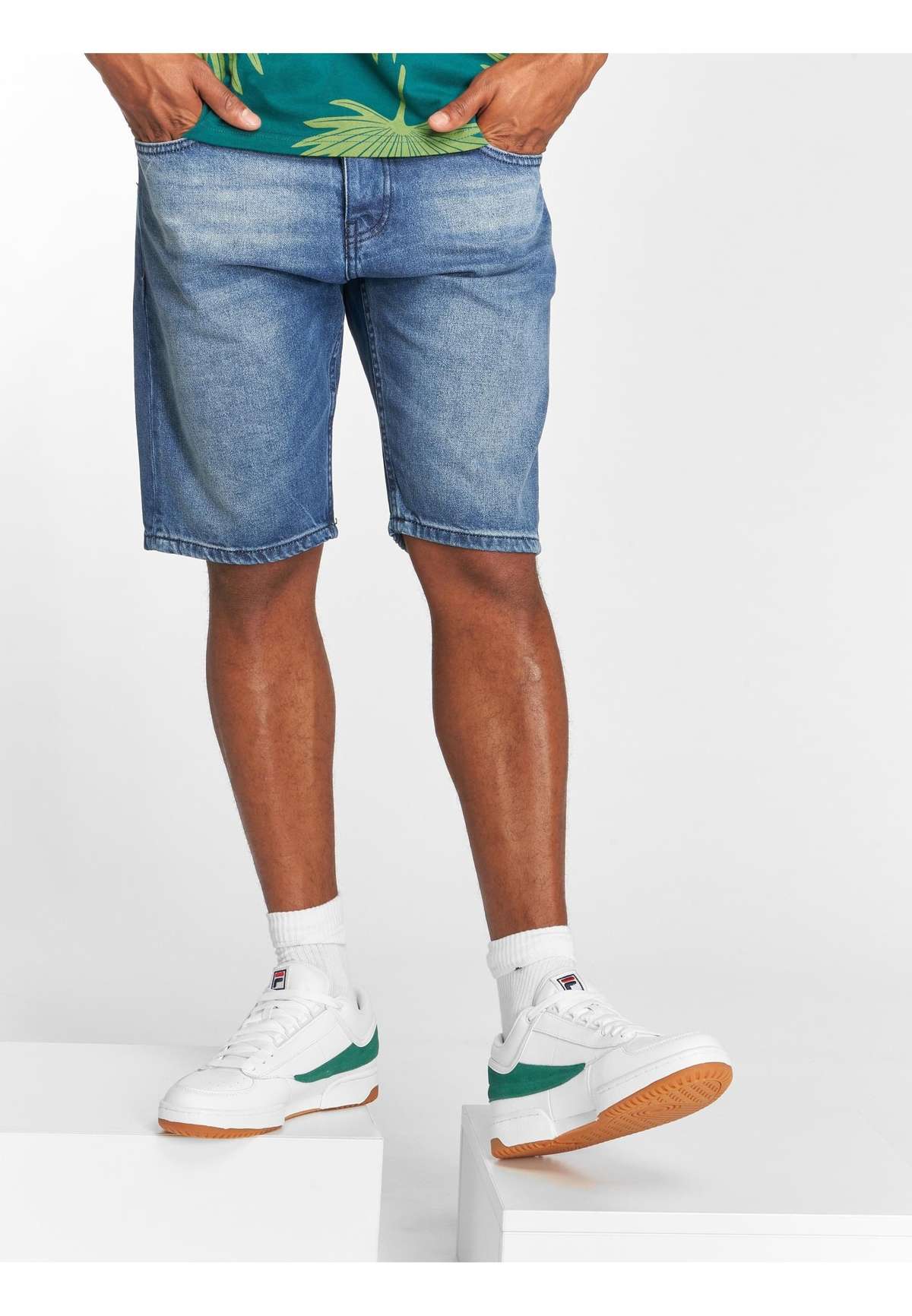 Тканевые брюки Herren Jeans Shorts