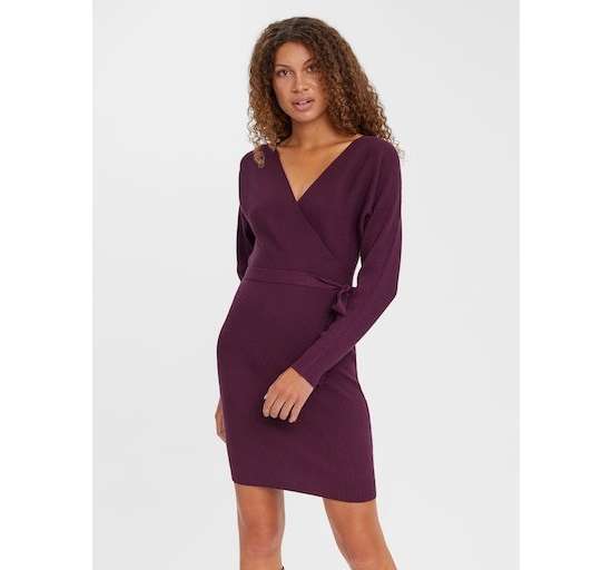 Трикотажное платье »VMHOLLYREM LS V-NECK DRESS GA NOOS«