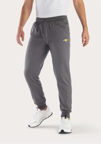 Спортивные брюки с небольшой вышивкой логотипа