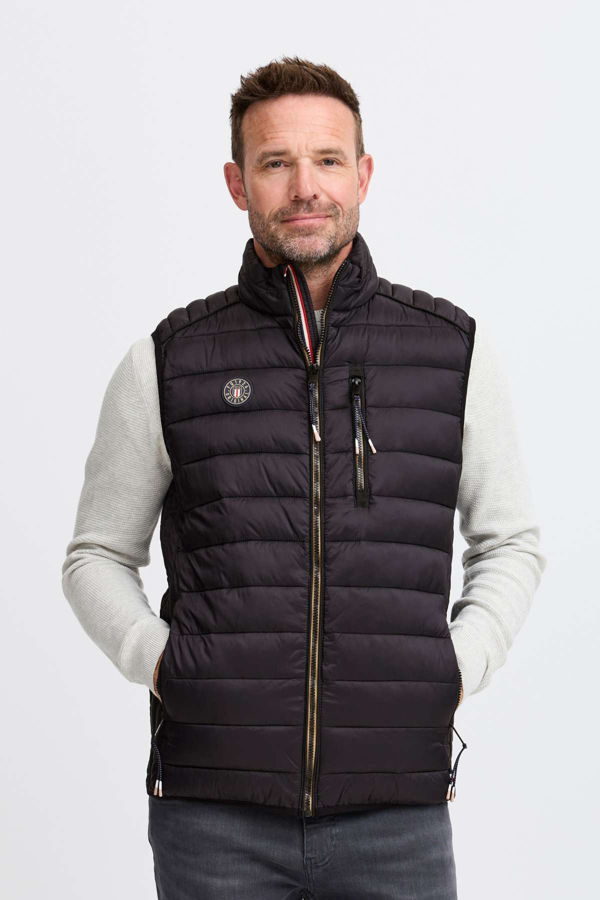 Стеганый жилет»FQVINNCENT padded waistcoat«