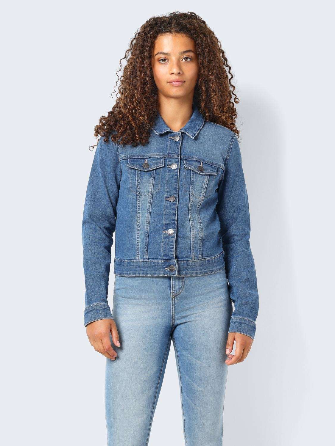 Джинсовая куртка »NMDEBRA L/S BLUE DENIM JACKET NOOS«