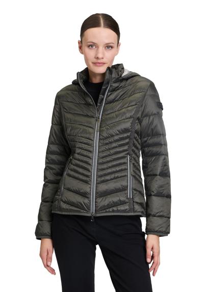 Уличная куртка с капюшоном Outdoorjacke mit abnehmbarer Kapuze