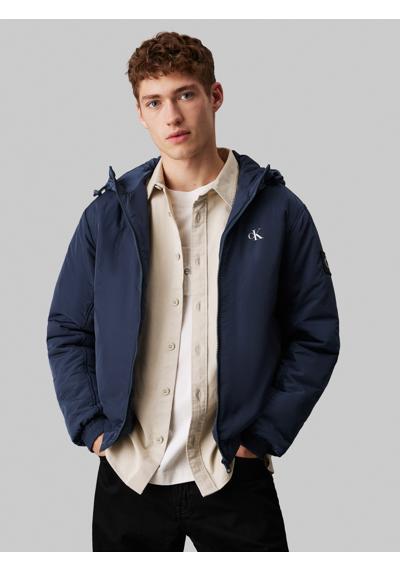 Уличная куртка с капюшоном с тисненым логотипом»PADDED HOODED HARRINGTON«