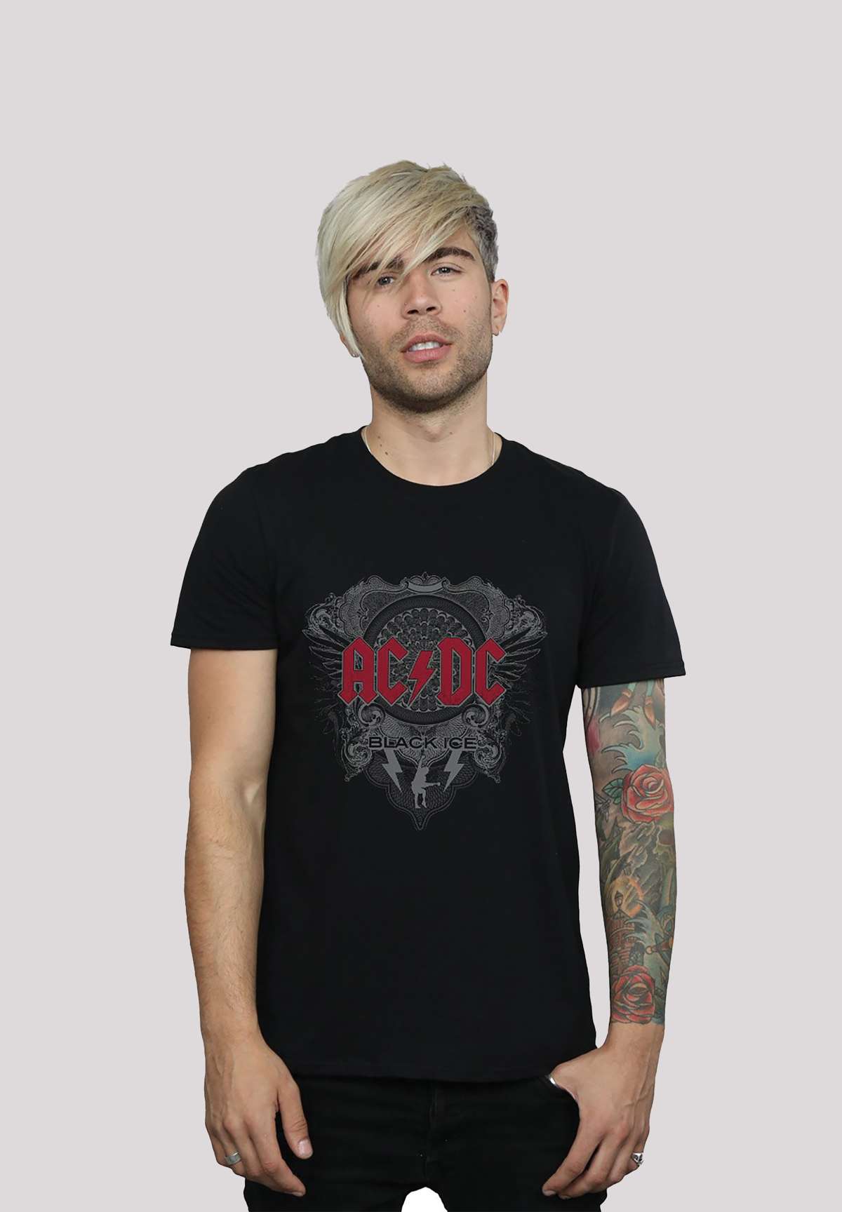 футболка»AC/DC Black Ice Red Round Neck T-Shirt«