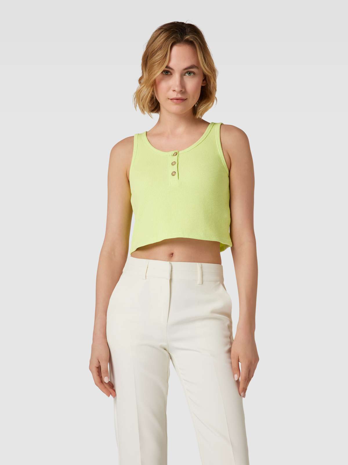 Crop Top mit kurzer Knopfleiste