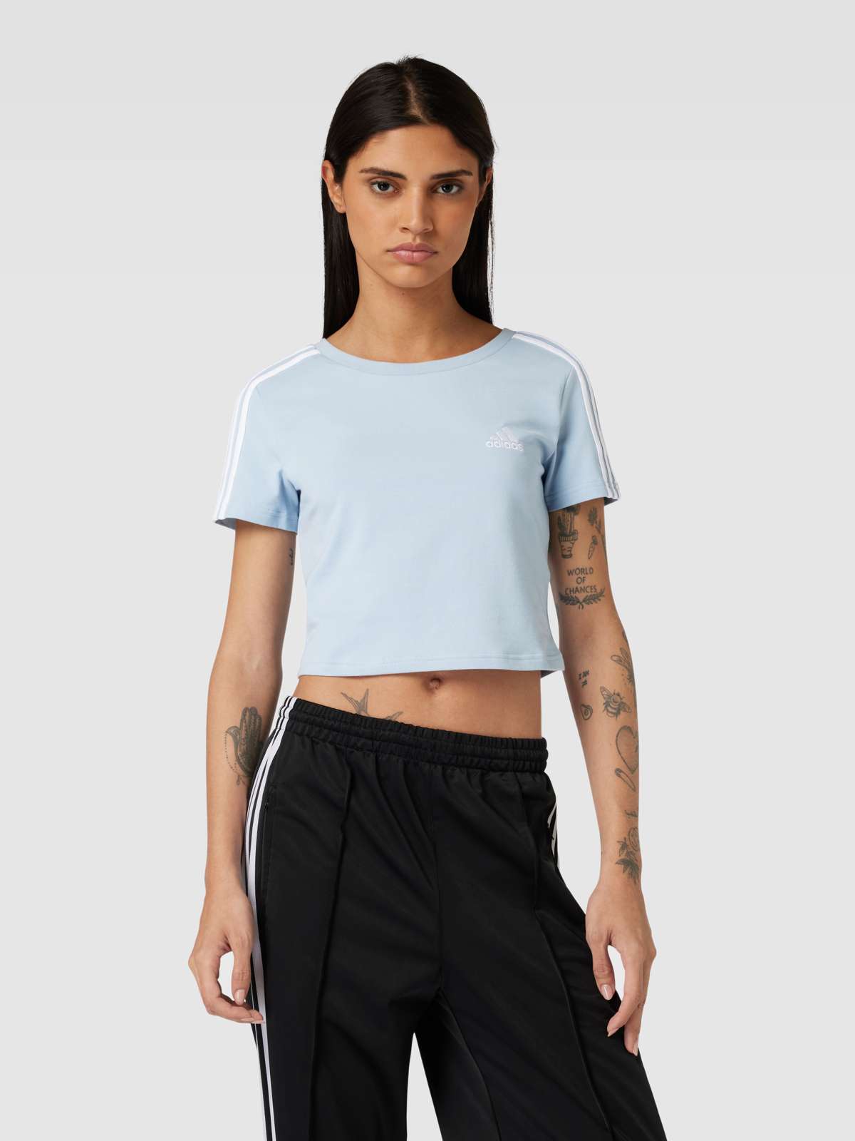 Cropped T-Shirt mit Label-Stitching