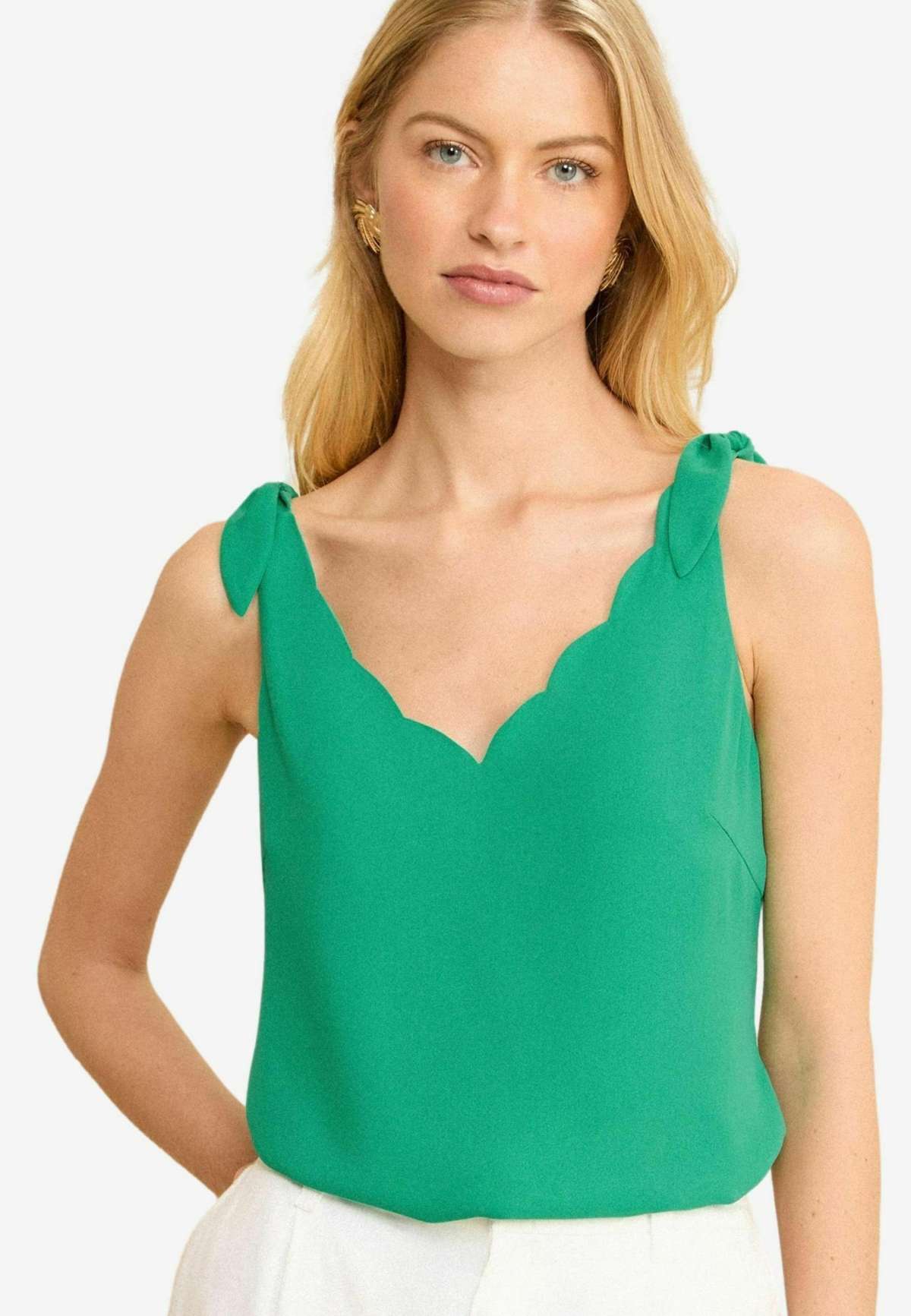 Блузка V NECK SCALLOP DETAIL TIE SHOULDER