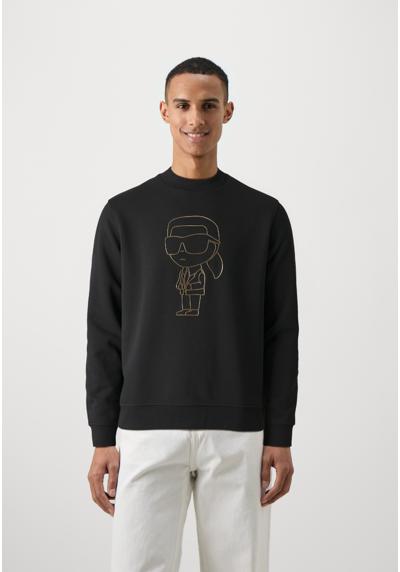 Кофта CREWNECK