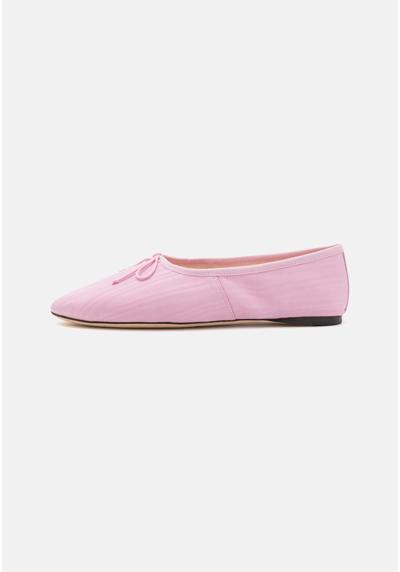 Балетки LANDON SOFT BALLET FLAT