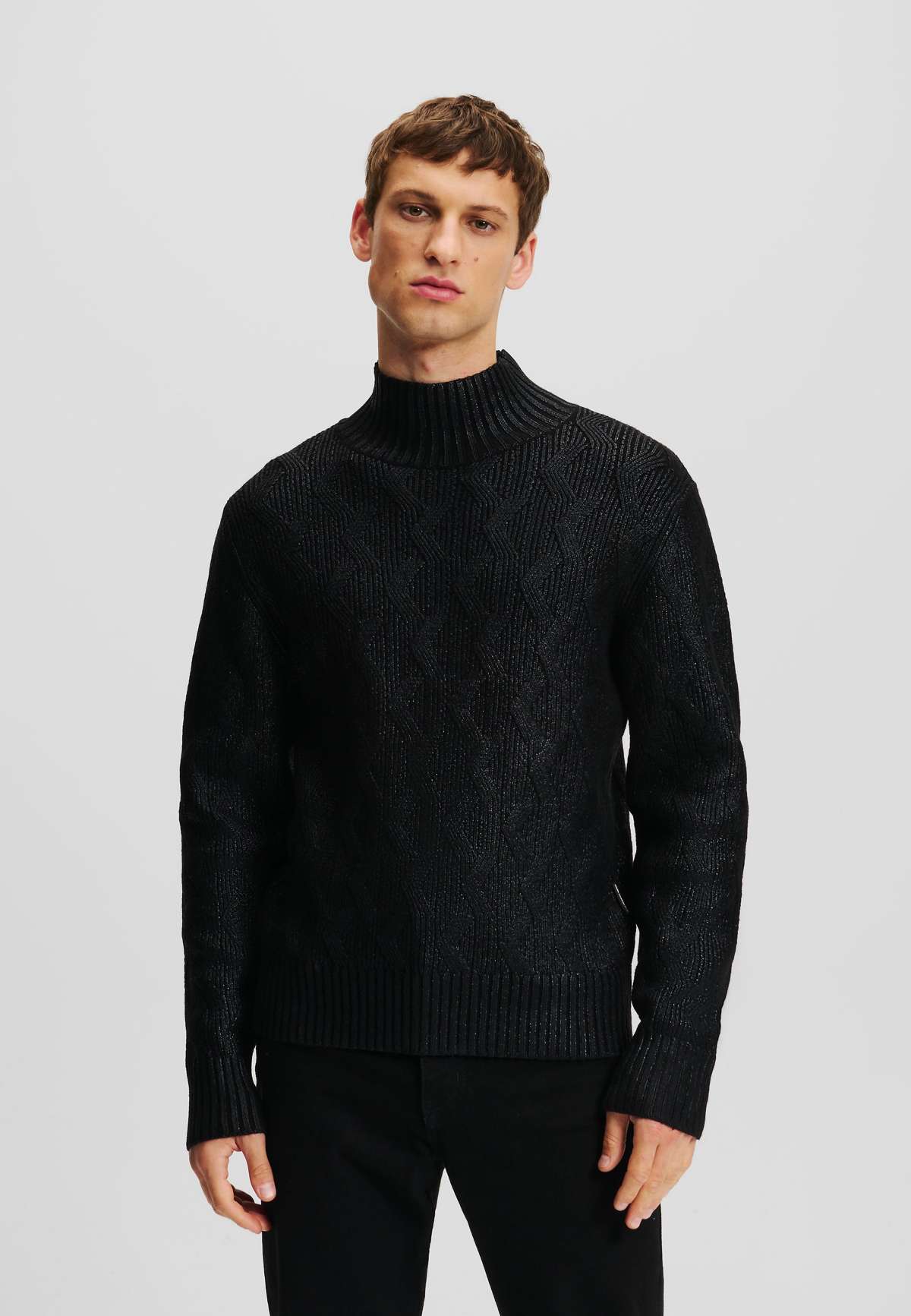 Пуловер CHUNKY TURTLENECK