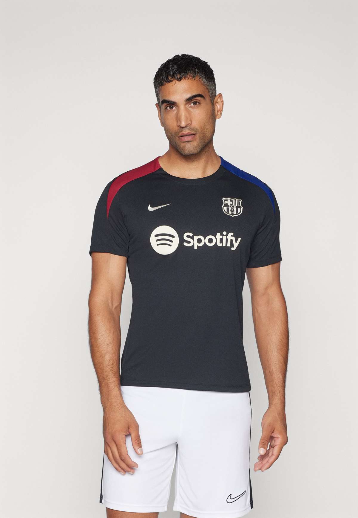 Футболка FC BARCELONA NIKE DF STRIKE SHORT SLEEVES TOP K