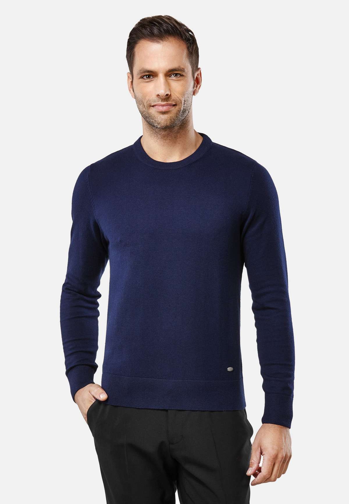 Пуловер TAILLIERT ROUND NECK