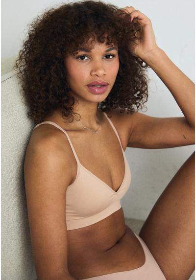 Бюстье SOFT BRALETTE DEEP V