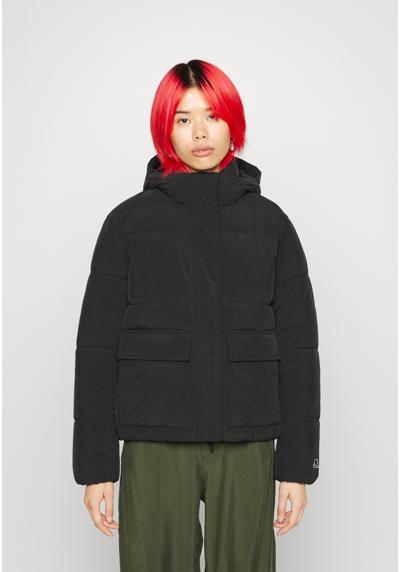 Зимняя куртка HOODED JACKET