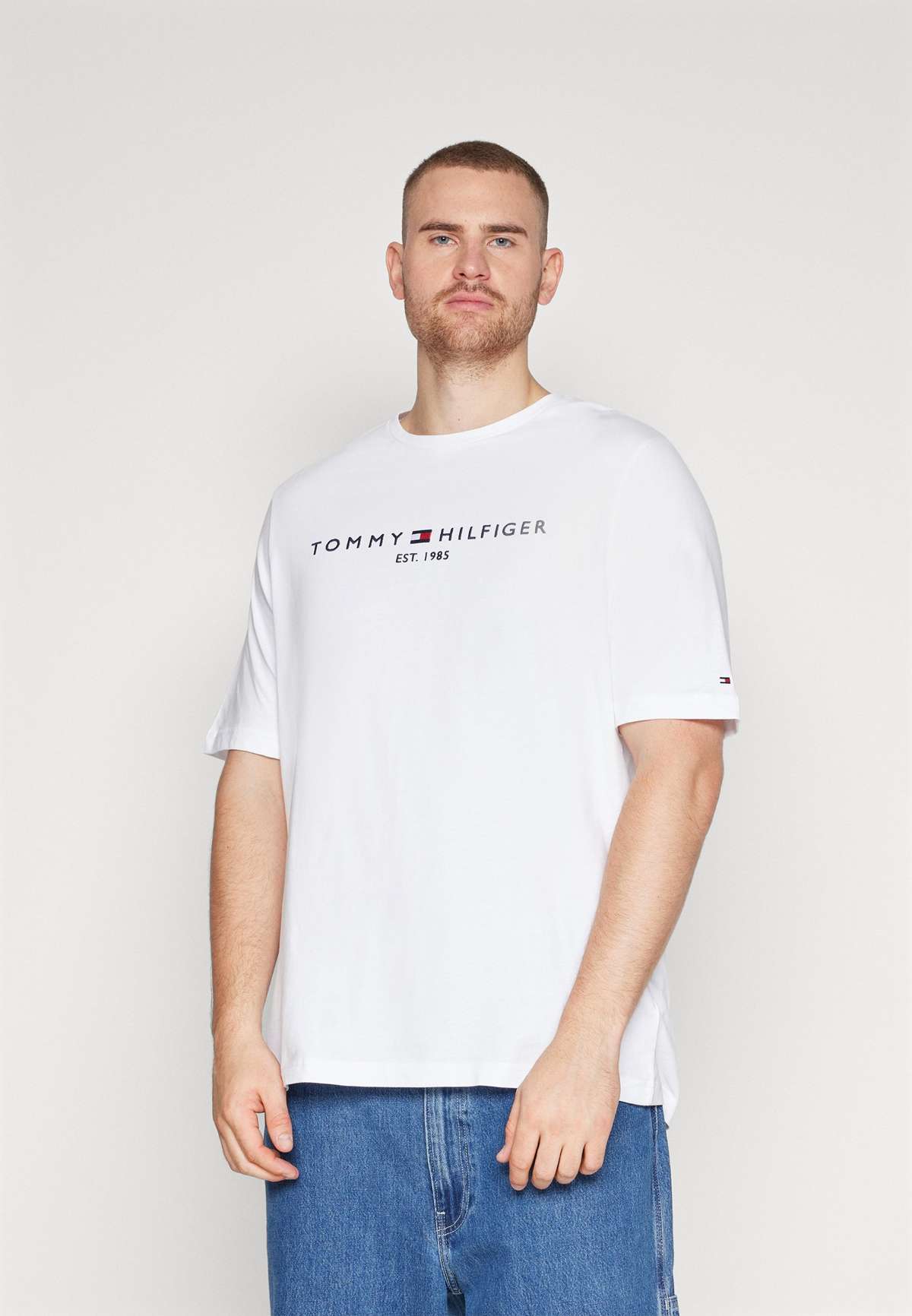 Футболка LOGO TEE