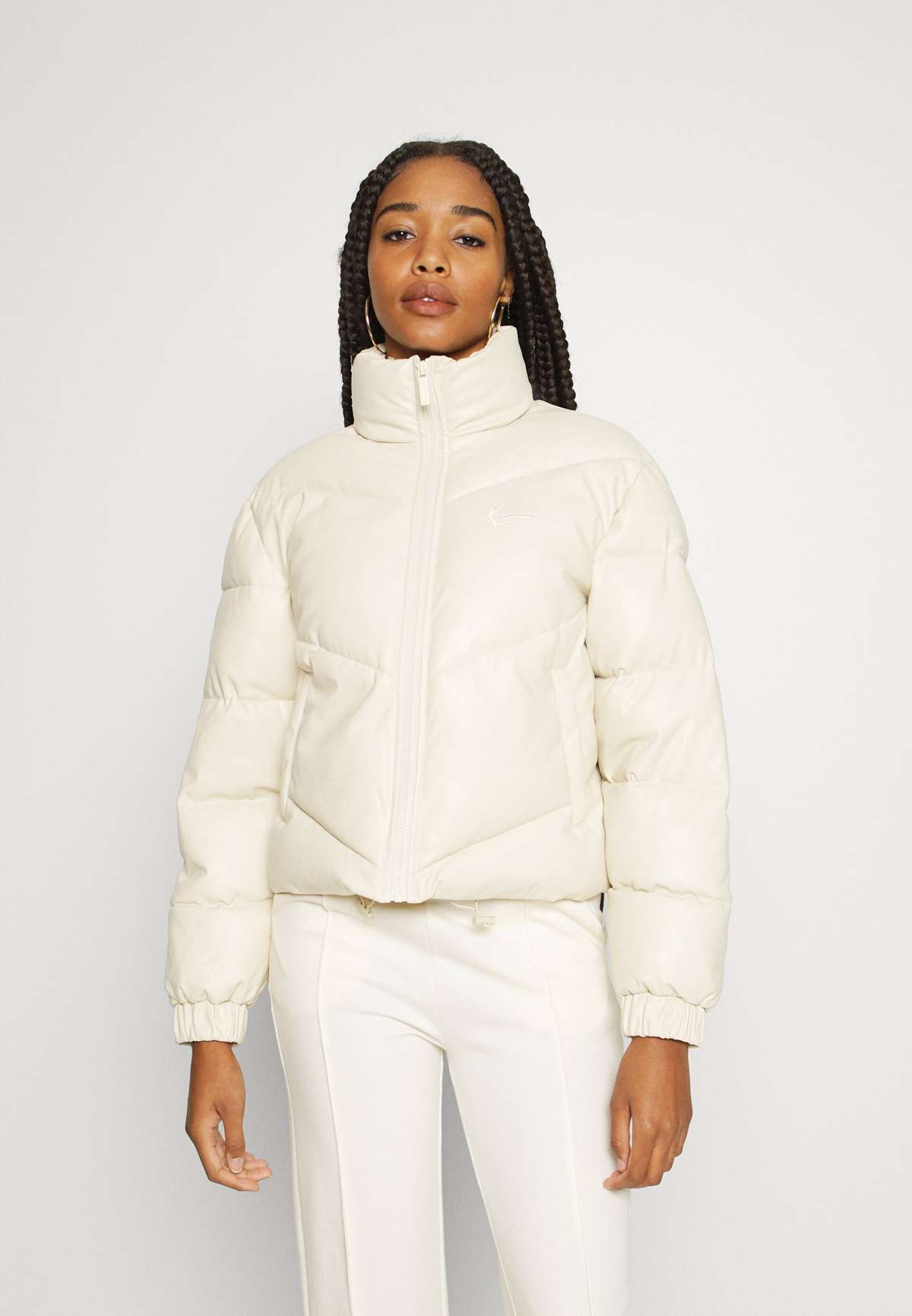 Зимняя куртка CHEST SIGNATURE PUFFER JACKET