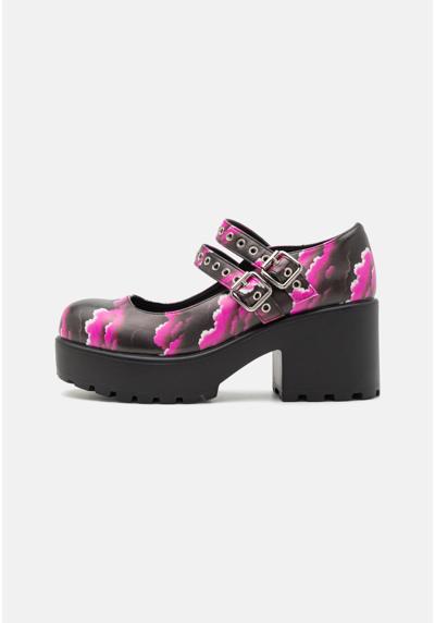 Туфли TIRA MARY JANE SHOES FUSCHIA CLOUDS EDITION