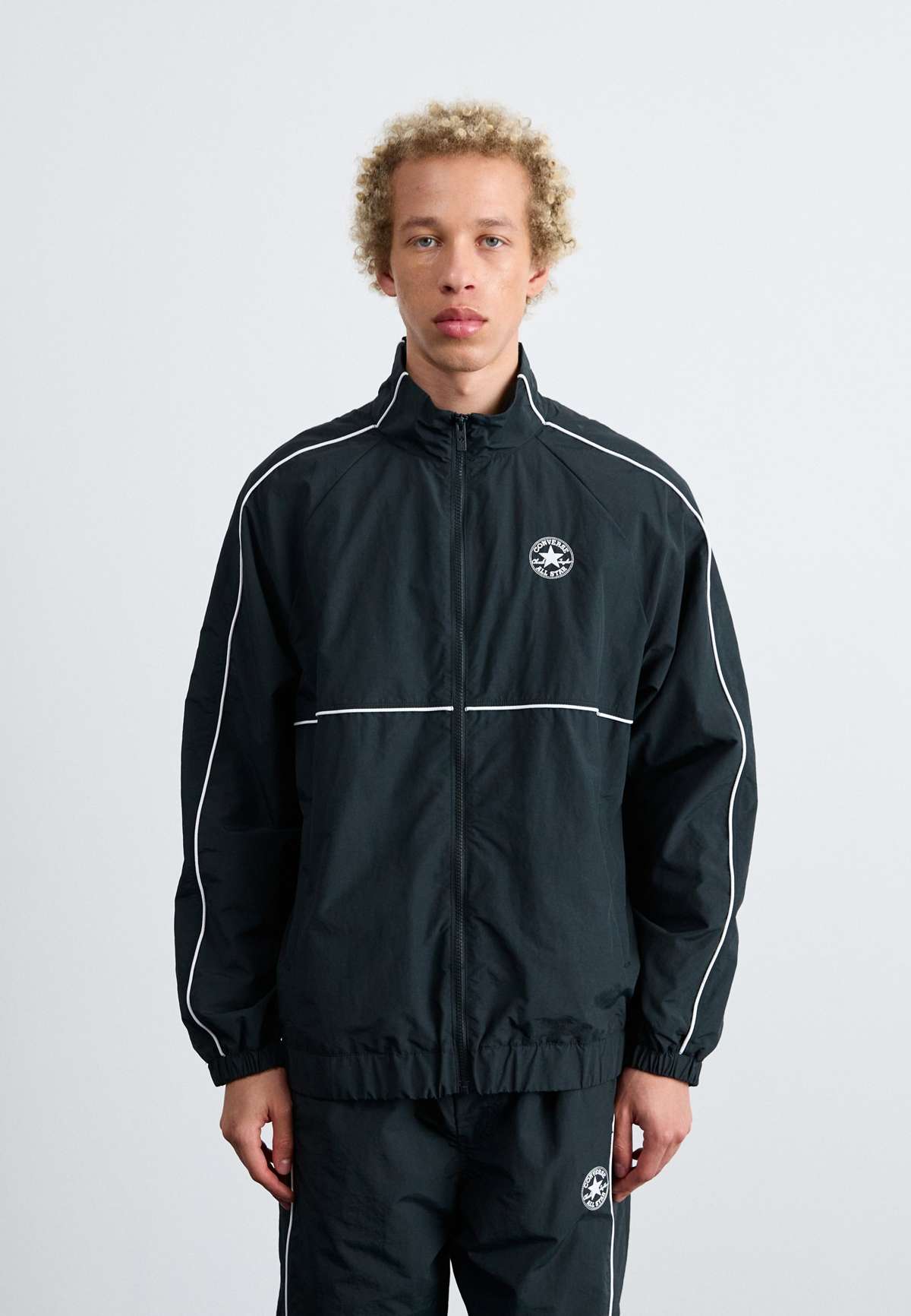 Ветровка RETRO CHUCK ELEVATED JACKET