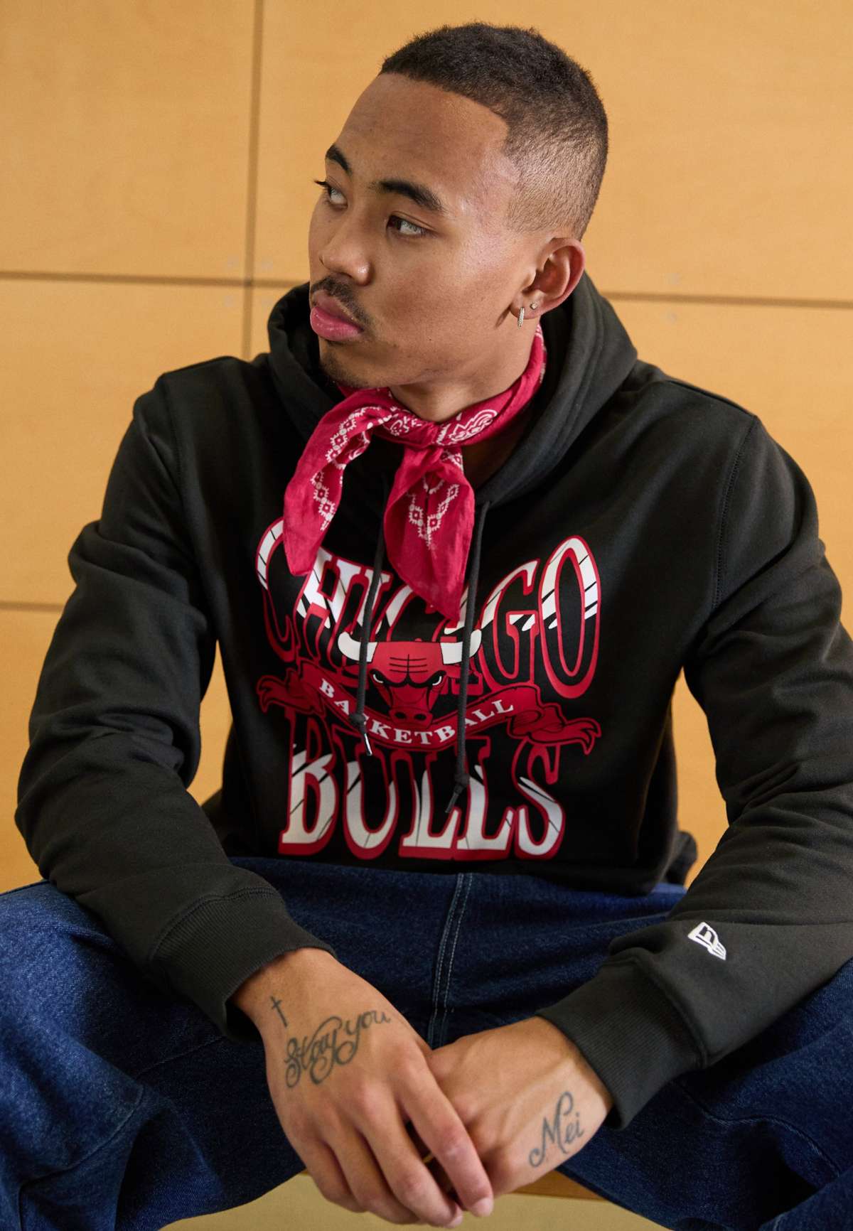 NBA CHICAGO BULLS HOODED LONG SLEEVE - Vereinsmannschaften NBA CHICAGO BULLS HOODED LONG SLEEVE