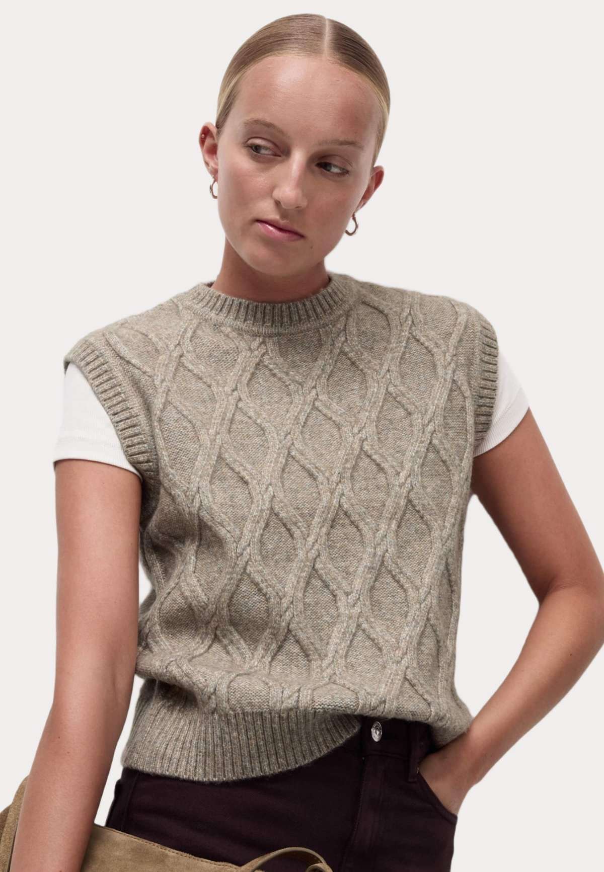 Пуловер TEXTURED KNITTED VEST