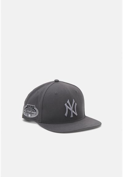 Кепка MLB NEW YORK YANKEES SURE SHOT UNDER CAPTAIN UNISEX