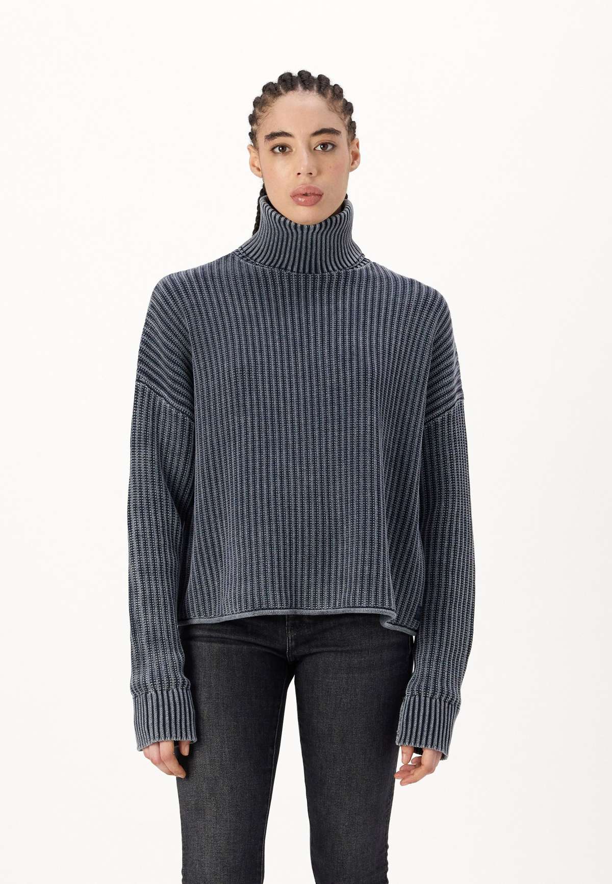 Пуловер LOOSE TURTLE NECK