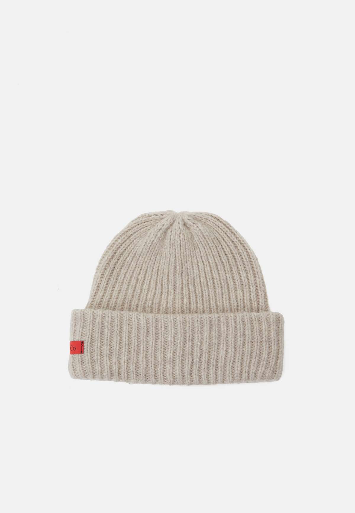 Шапка BEANIE