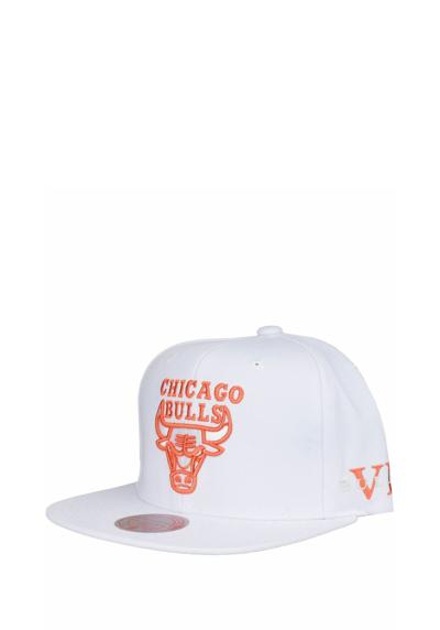 Кепка CORE VI CHICAGO BULLS