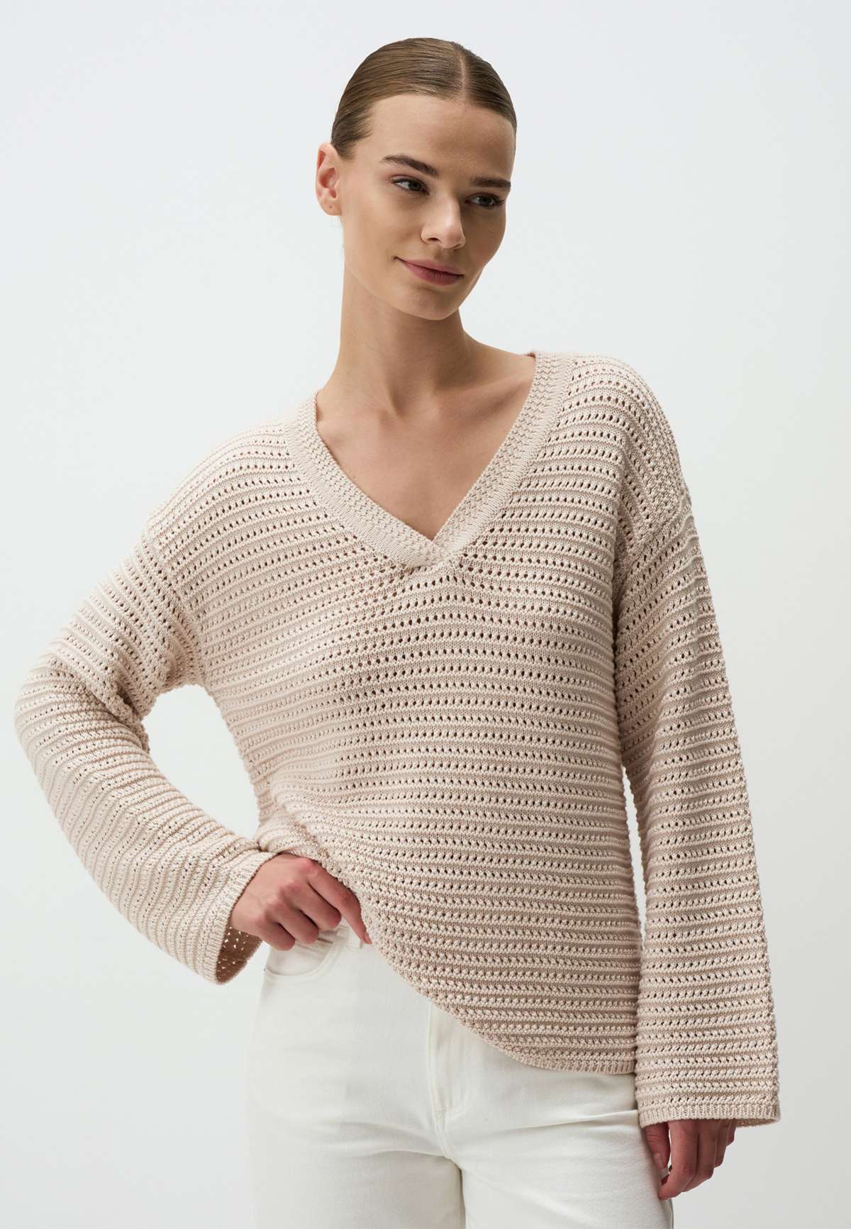 Пуловер V-NECK LONG SLEEVE