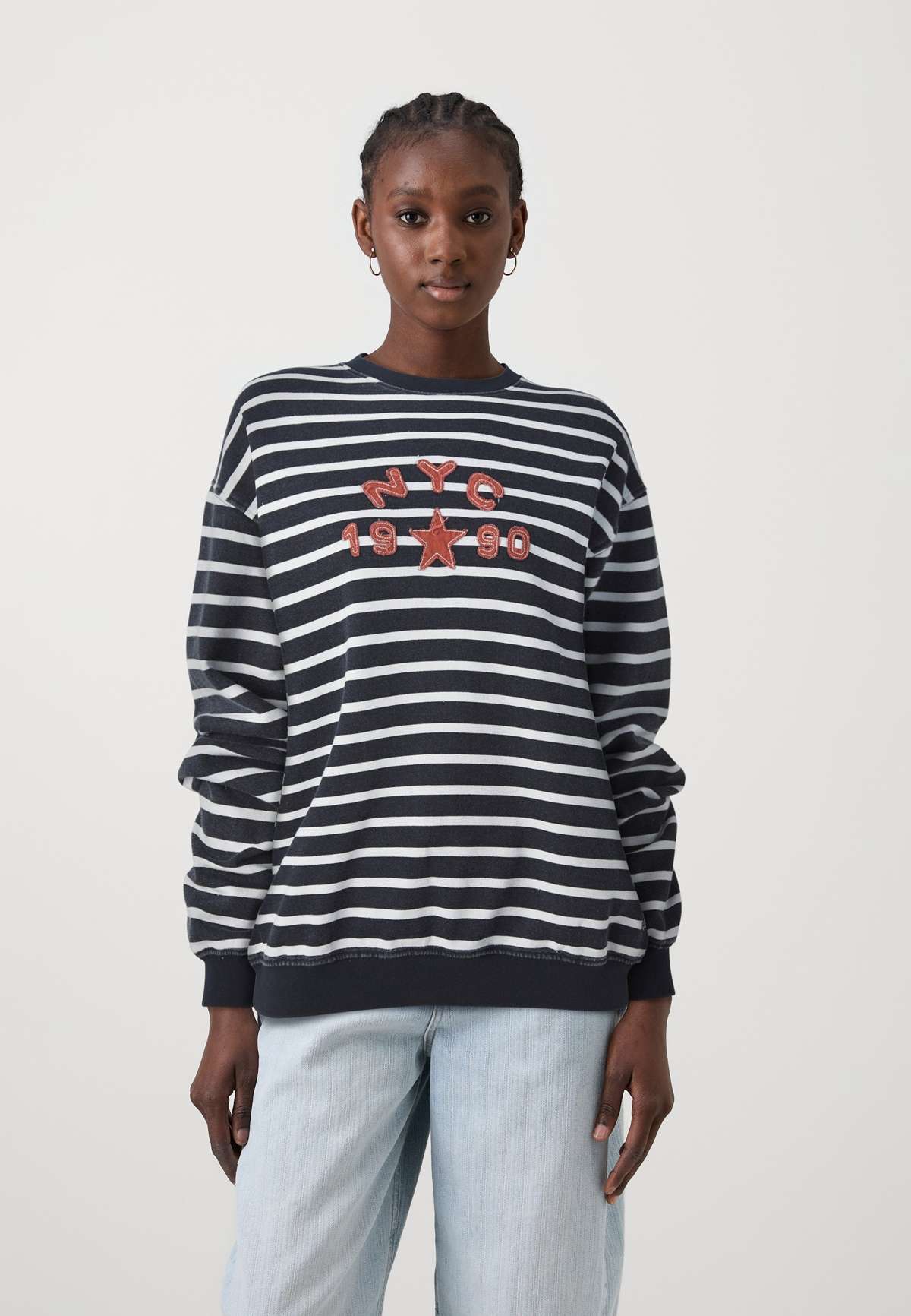 Кофта NYC APPLIQUE STRIPE