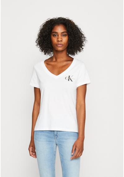 Футболка MONOLOGO OFF PLACED VNECK TEE