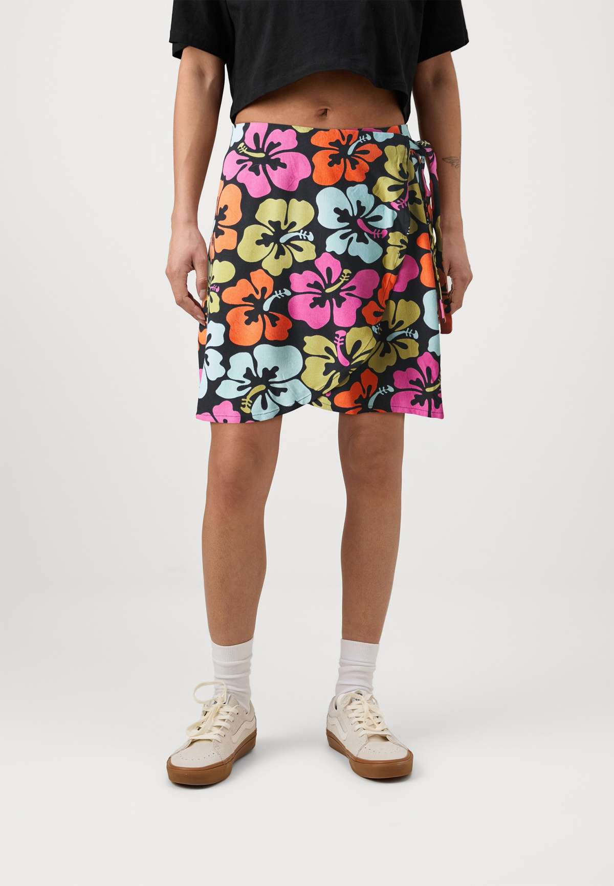 Юбка HIBISCUS HEAT WRAP SKIRT