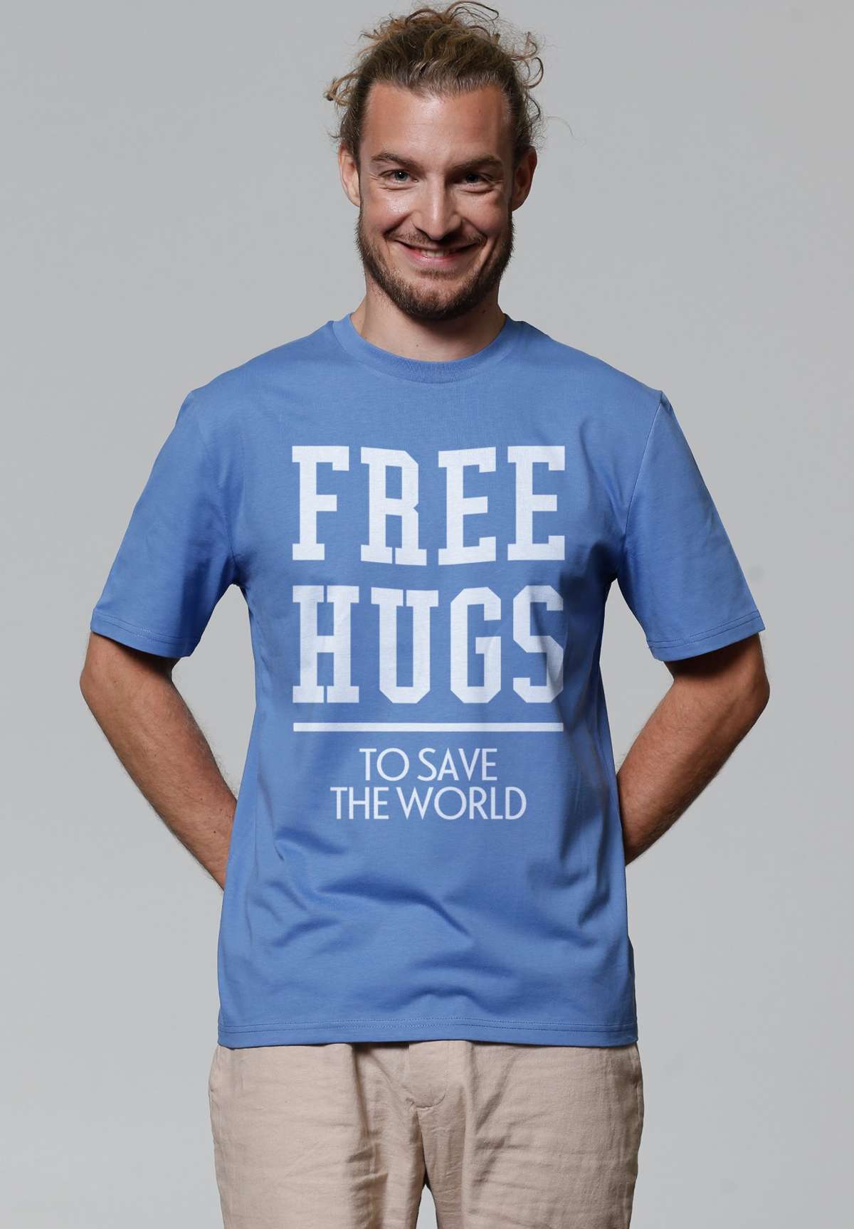 Футболка FREE HUGS TO SAVE THE WORLD