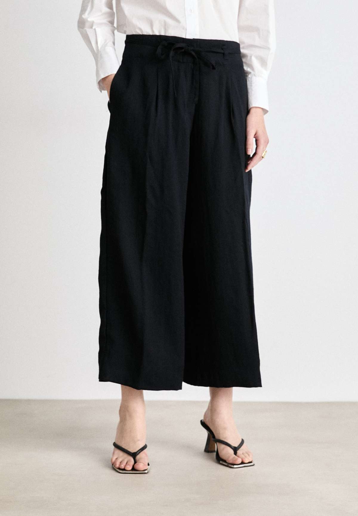 Брюки WIDE LEG PANT TIE WAIST