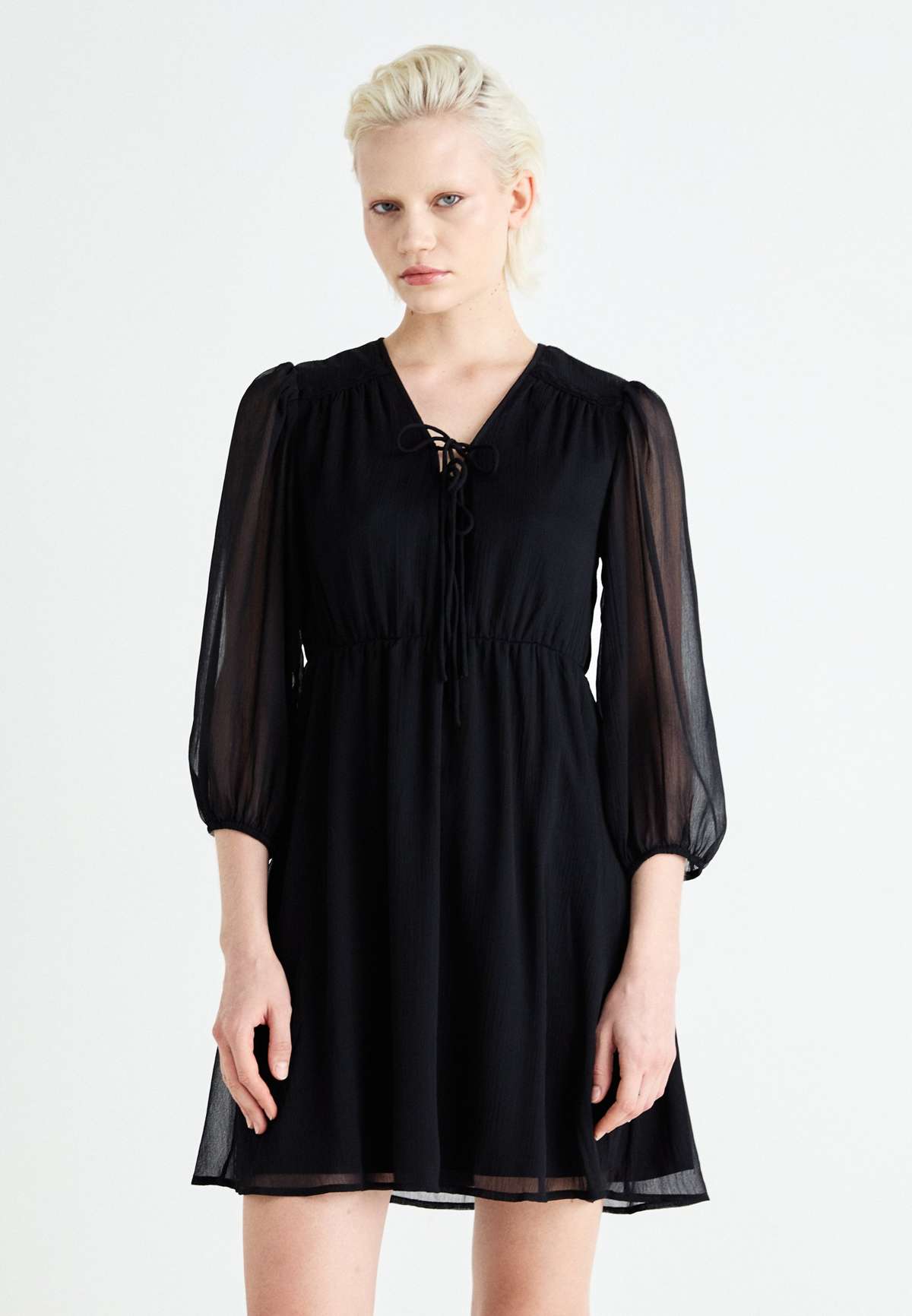 Платье VIMORRY BALLON VNECK SHORT DRESS