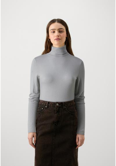 Пуловер QUINN THIN TURTLENECK